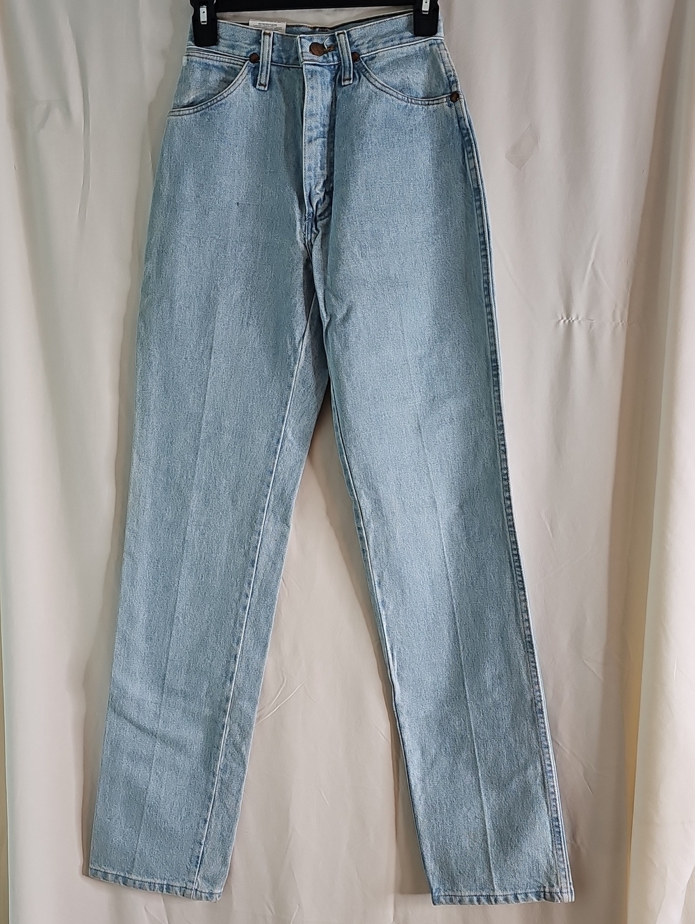 Classic Light Blue Men's Straight-Leg Jeans